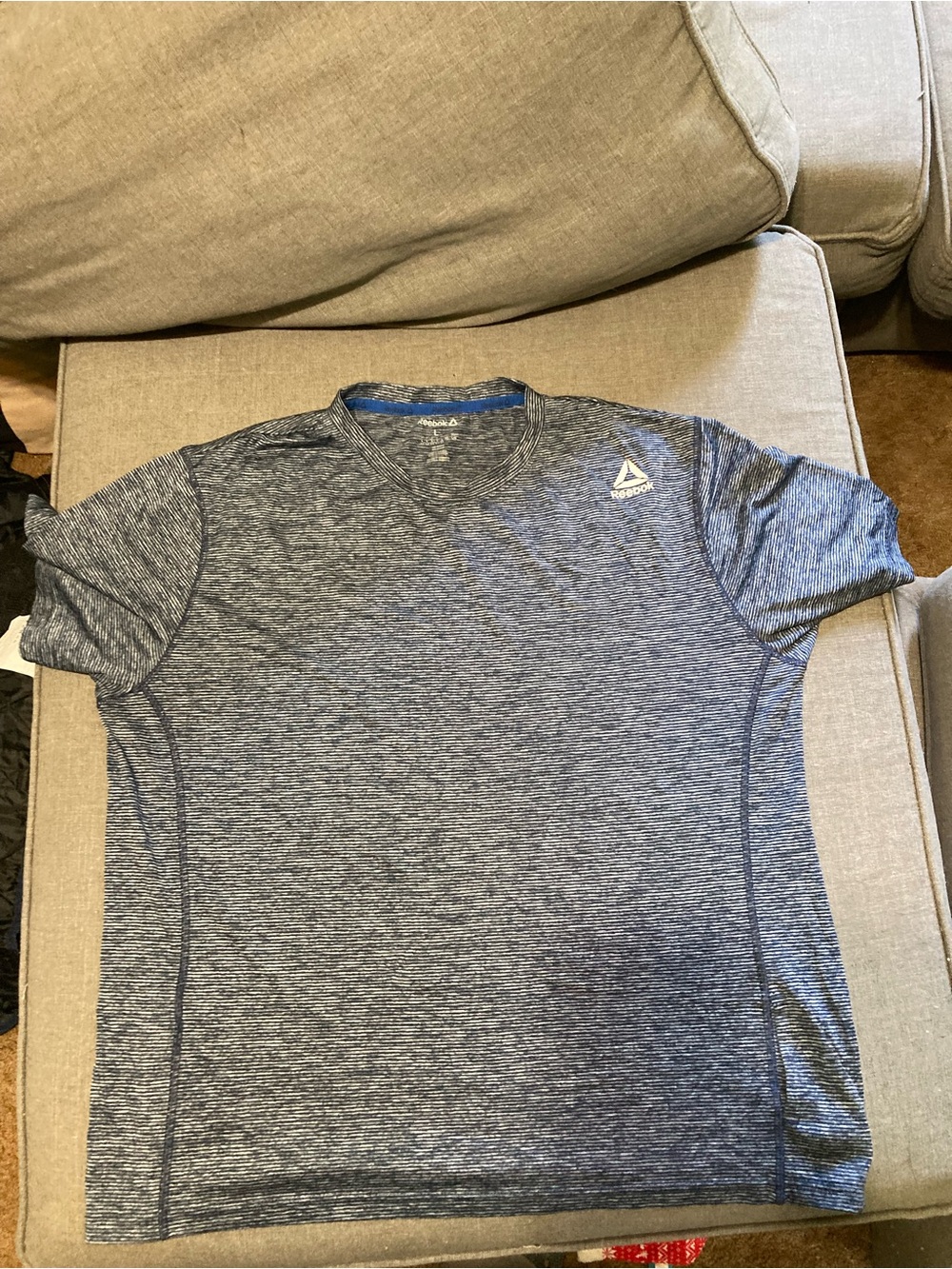 Reebok Men’s Heathered Navy Short-Sleeve Performance Tee